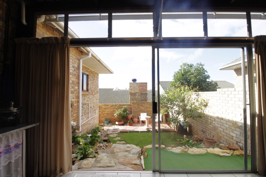 3 Bedroom Property for Sale in Jeffreys Bay Central Eastern Cape